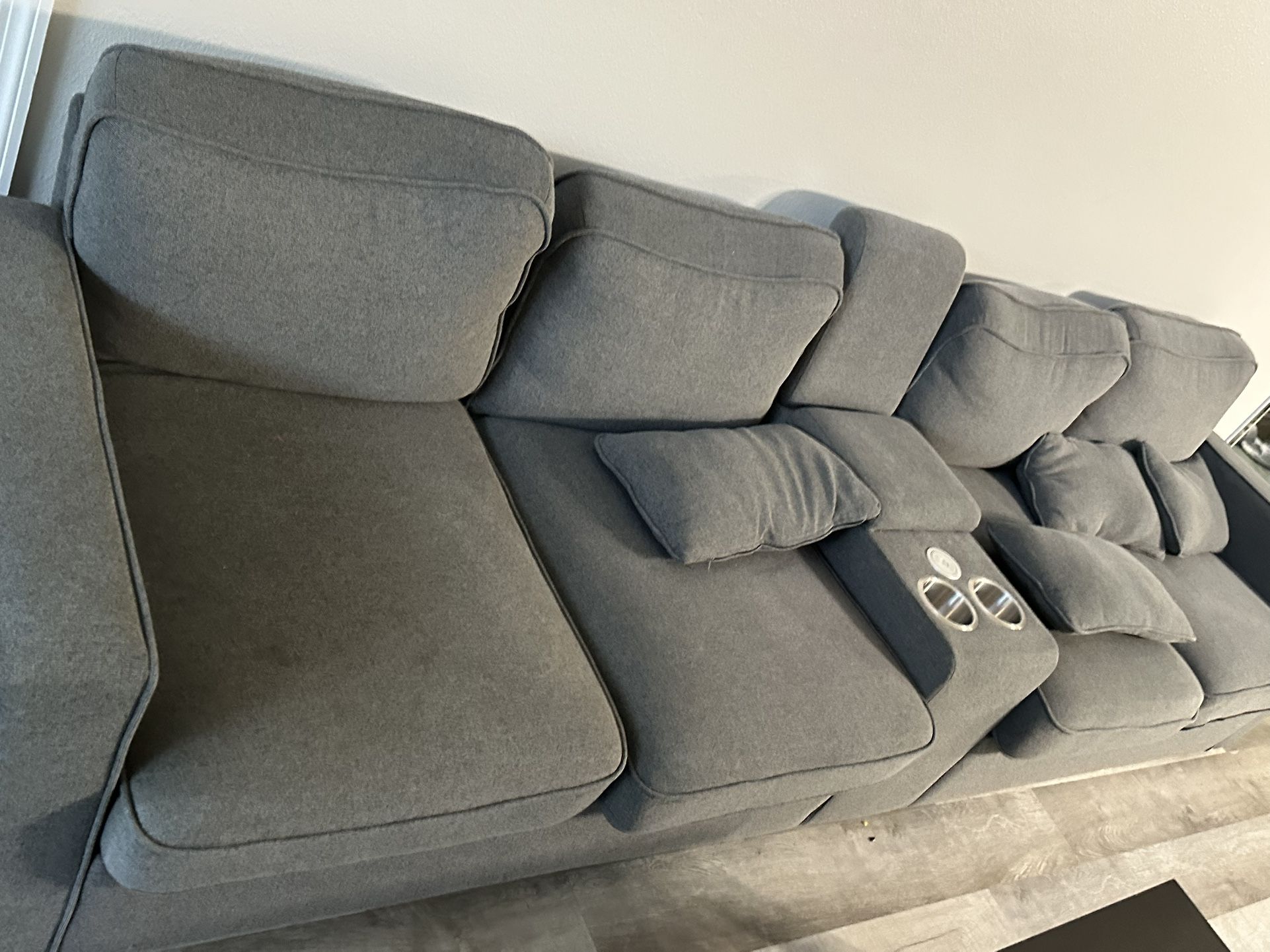 4-seater sofa