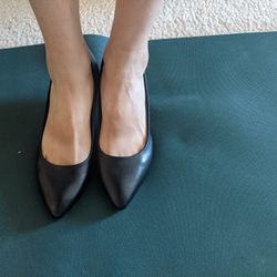 Rockport heels