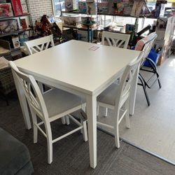 New 5 pcs Counter Height Dining Set in White