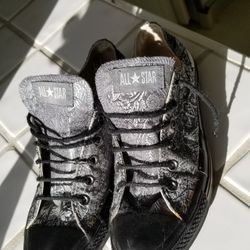 $50 VERY RARE Converse All Star/ Shiny Silver Floral/ Sz8M,10W