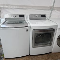 LG laundry Washer And Dryer 