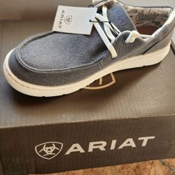 Womens Size 9 ARIAT