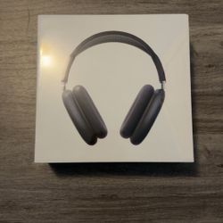 Airpod maxes Brand new