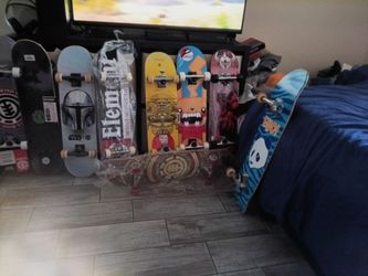 Element skateboard s I'll send pictures plus others new 50 each.
