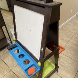 Kid Art Easel Stand  