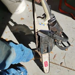 Ole Stihl Chainsaw $$$100