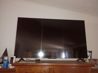 55' Roku TV with remote