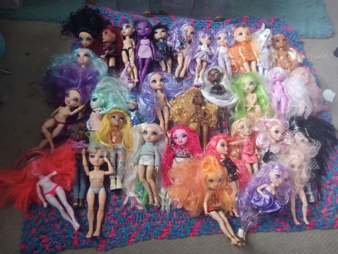 Rainbow high Lot(30+ Dolls+2 Closets and Accessories)