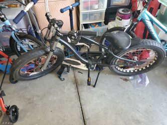 Bike 8 ball