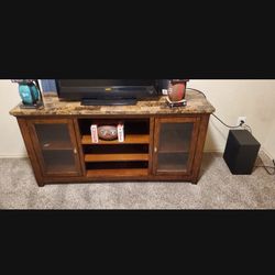 Tv stand 