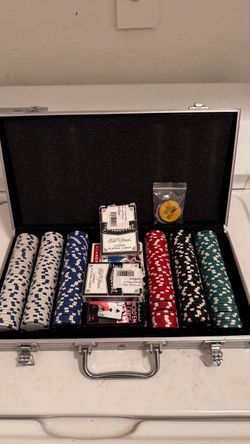 Excalibur Casino playing cards & poker chips