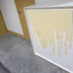 Cabinet With Glass Shelves