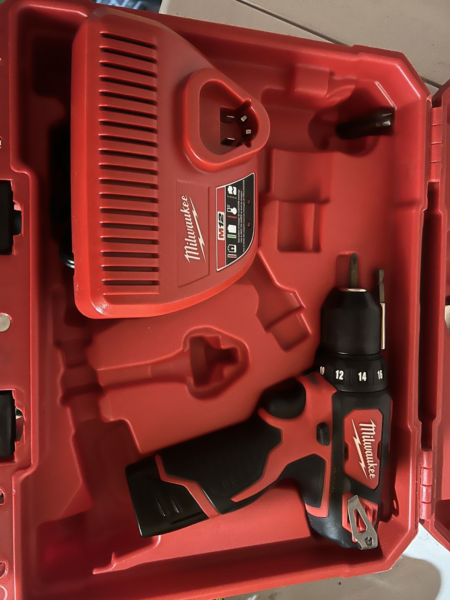 Milkwaukee Corless Drill