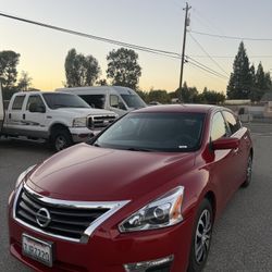 2015 Nissan Altima 2.5 S Sedan 4D