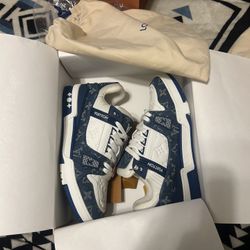 Louis Vuitton  Trainers Blue