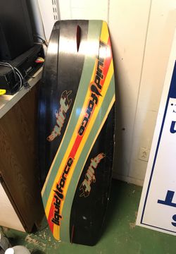 Liquid force squirt wake board