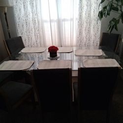 Dinning Room Table 