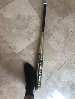 Louisville grand slam metal bat measurements in second picture. Must come to HB,OC