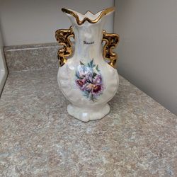 Vintage ceramic vase from Hawaii