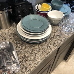 Plates Bowls And Utensils 