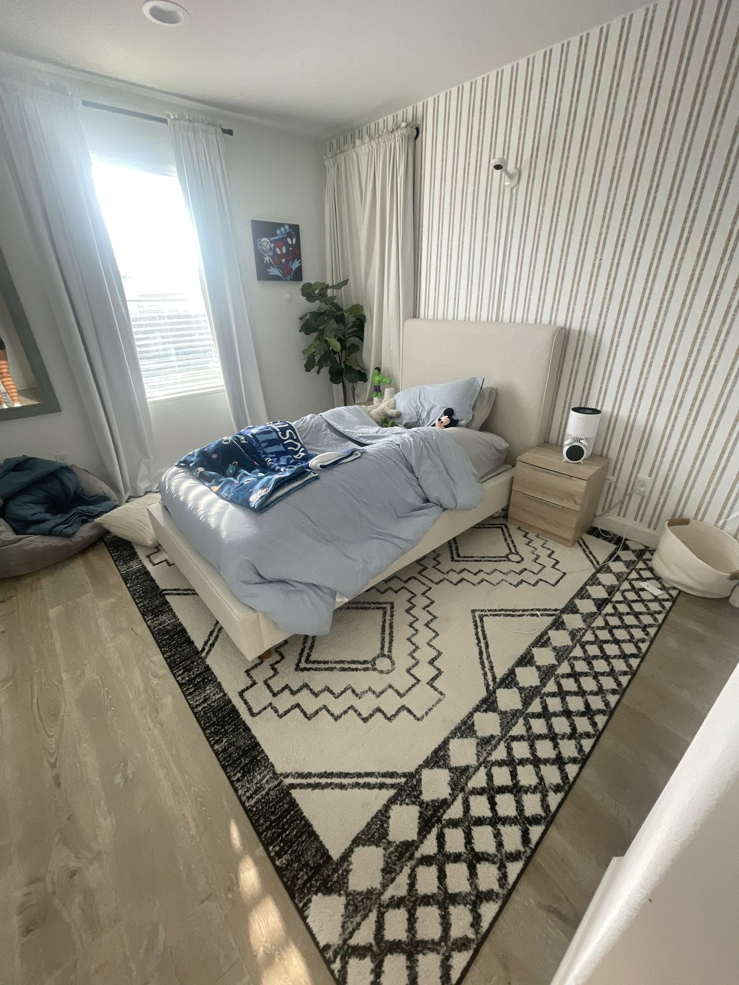 Twin upholstery Bed