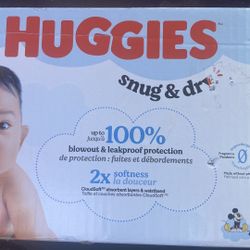 Huggies Snug And Dry Size 3 104 Diapers $20 Box