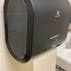 Automatic Touchless Paper Towel Dispenser 