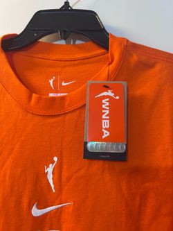 WNBA Aja Wilson Nike shirt men’s size large new with tags