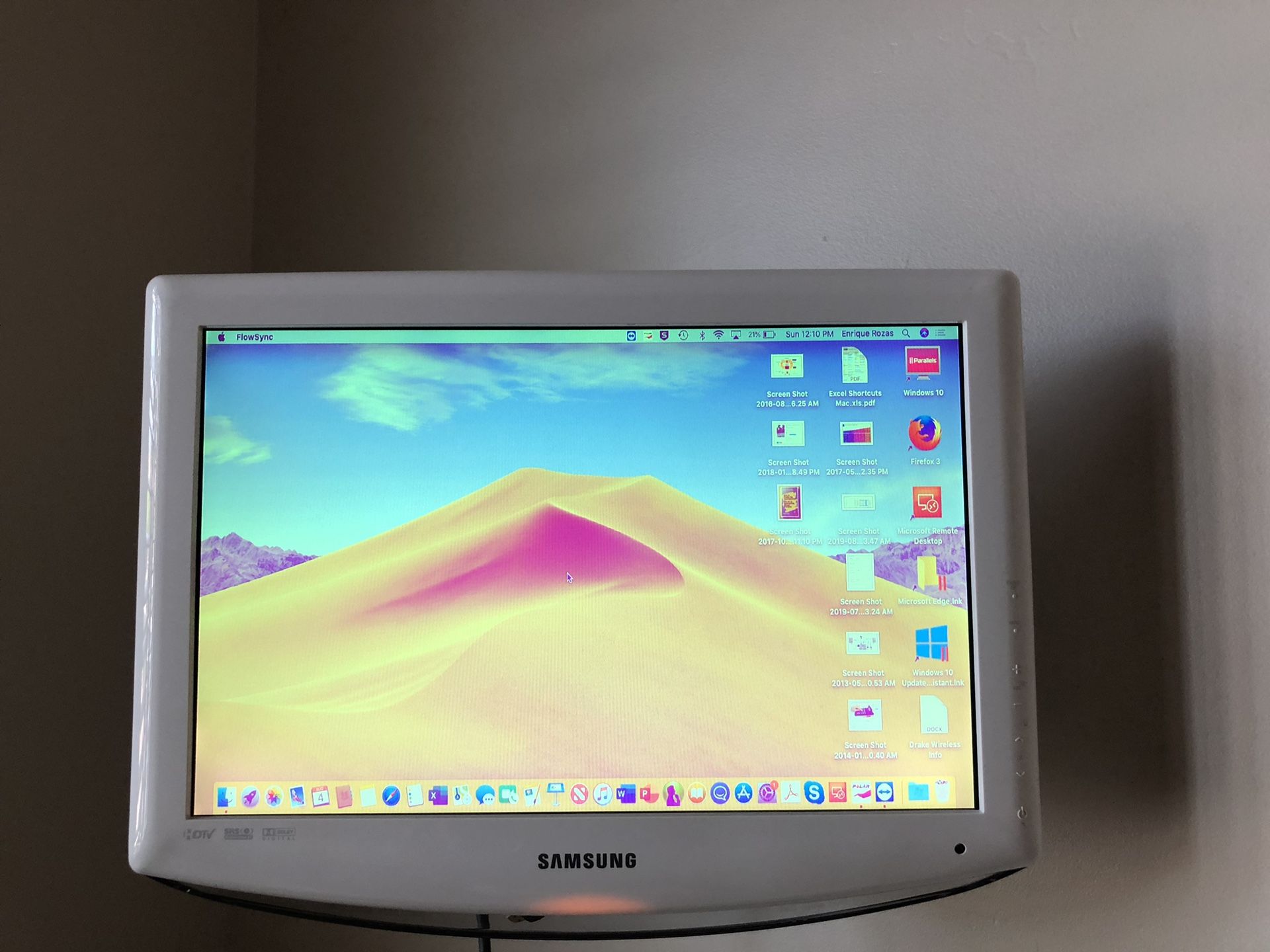 Samsung LN-T1954H 19" 16:9 LCD HDTV, HDMI, PC Input -White,NO STAND, WALL MOUNT INCLD