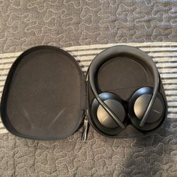 Bose 700 Noise Cancelling Headphones