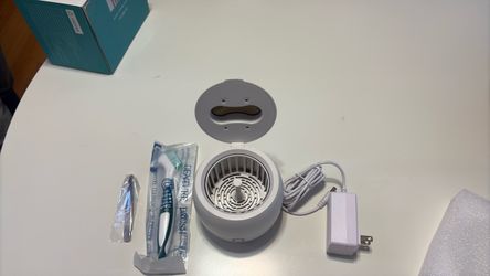 Ultrasonic Denture/Retainer Cleaner with Accessories