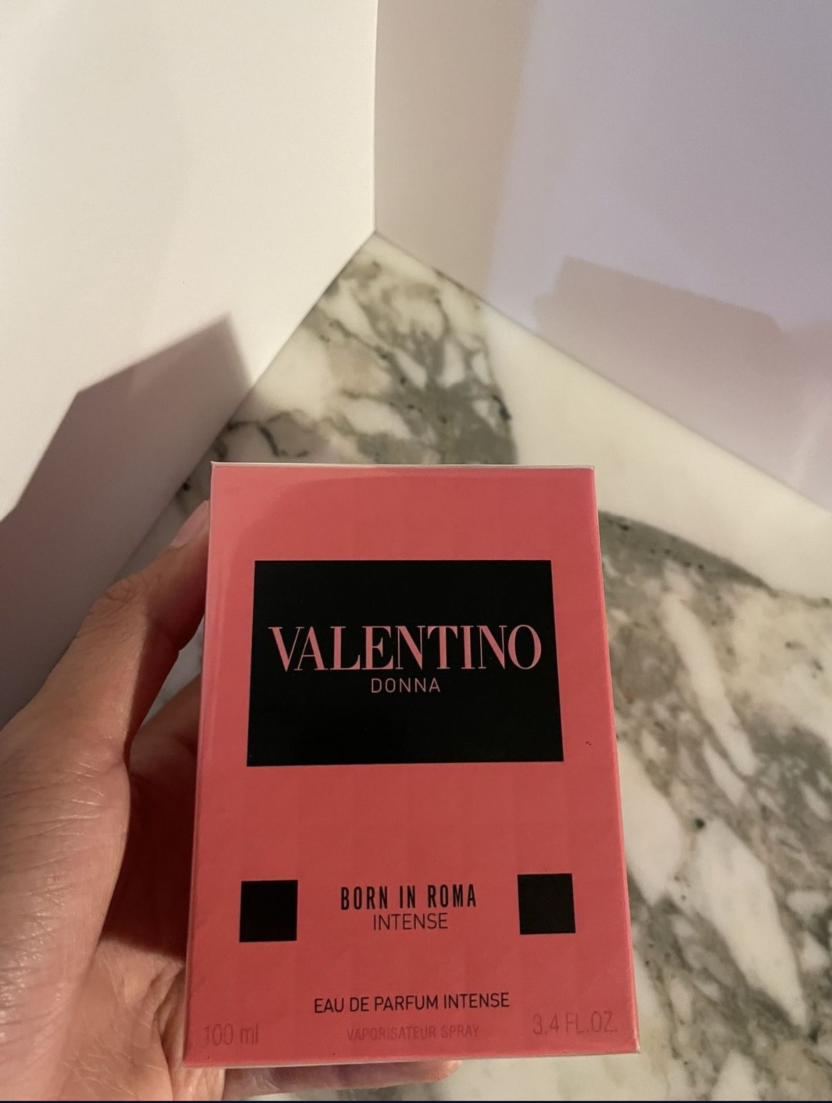 Valentino “intense”