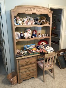 Large Bedroom Set w/ Mattress/Box Spring