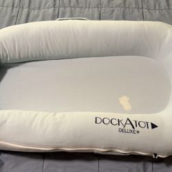 DockAToT baby pillow 