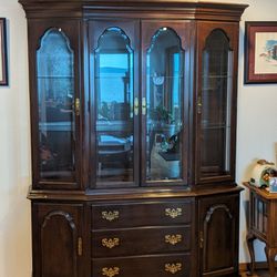 Ethan Allen Table, Chair, And Hutch