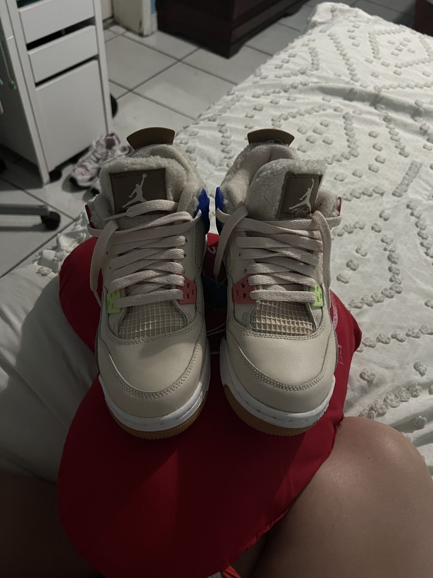 Jordan 4