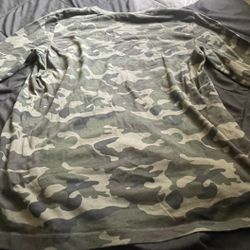 Camo Shirt Size XXL (18) kids