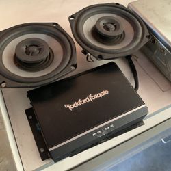 Fosgate Amp And Speakers For Motorcycle 