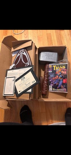 Thor hammer with autentisity letter for traid for kane coeso puppy