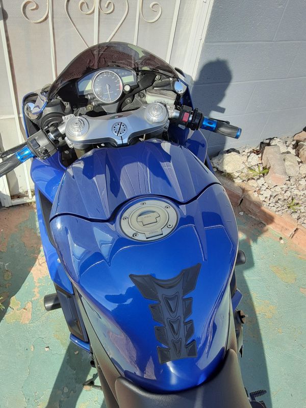 Yamaha r1 2005