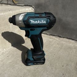 12v Makita Impact Driver Drill And Battery 
