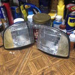 Turn Signal For A 1999 Dodge  Ram