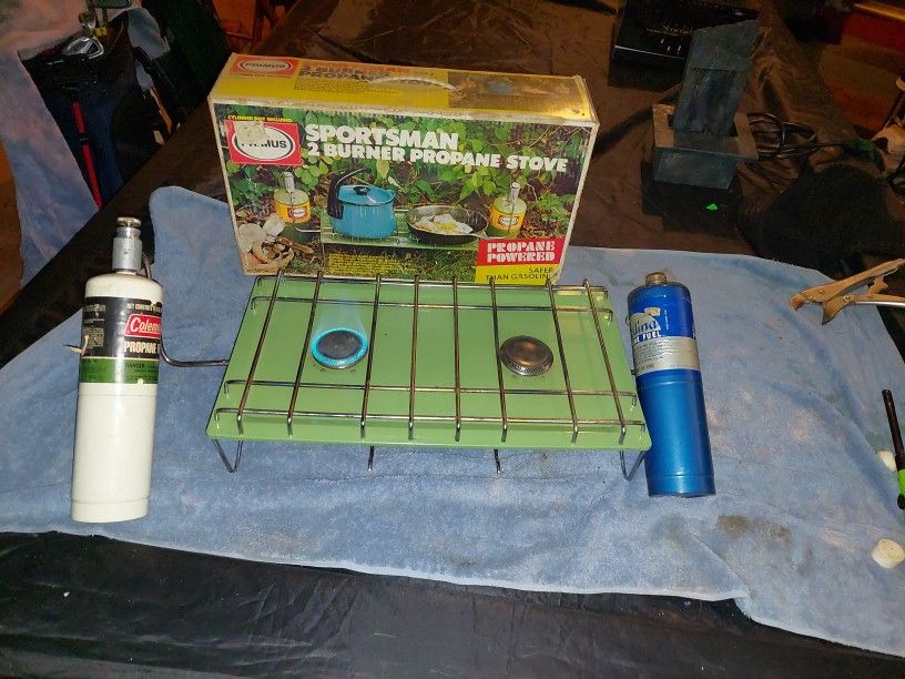 Vintage Sportsman 2 Burner Propane Stove