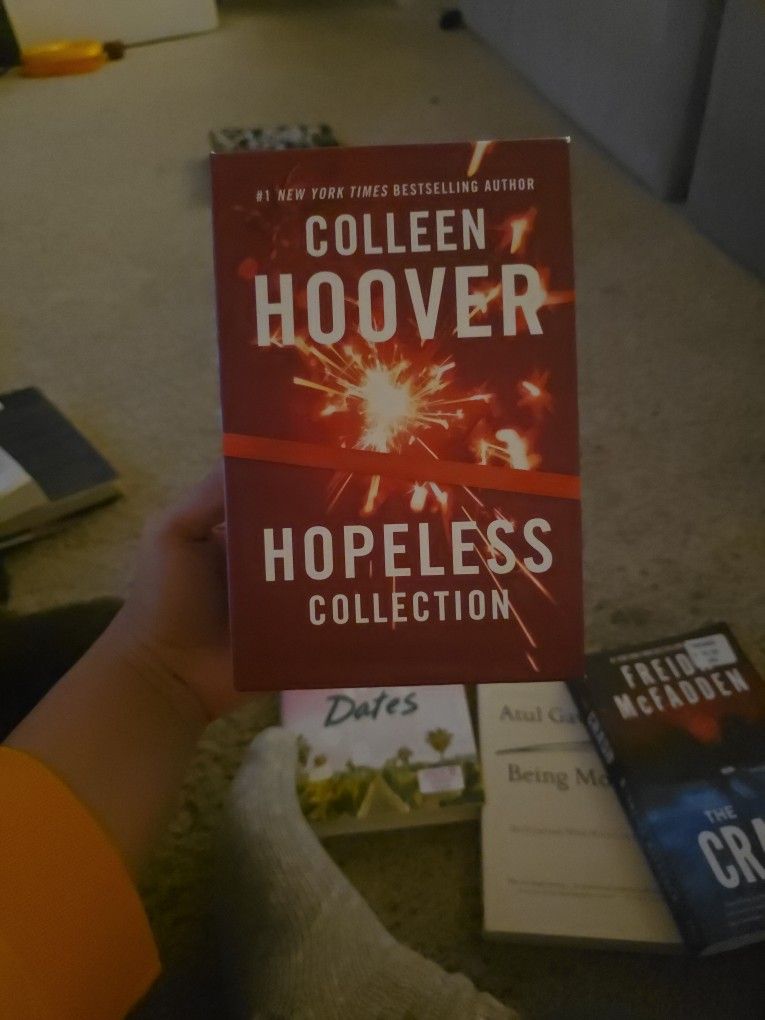Colleen HOOVER HOPELESS BOOK COLLECTION