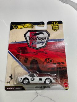 Hot Wheels Premium Ferrari