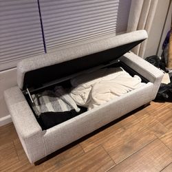 Living Spaces Ottoman With Storage