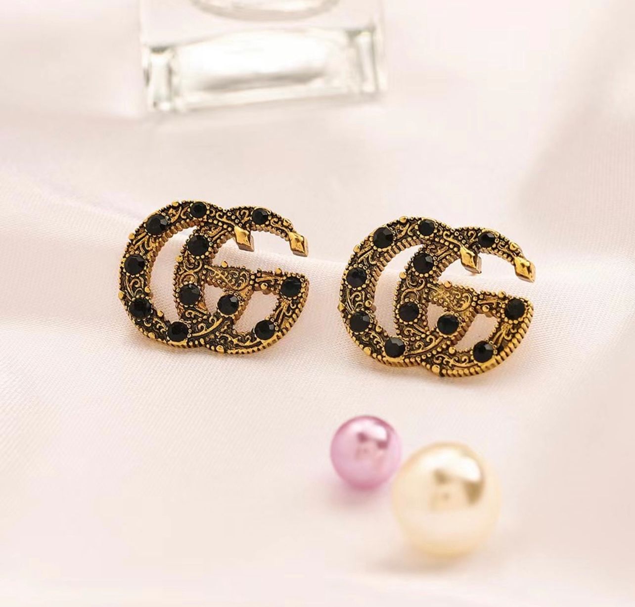 GG Black Diamond Gold Vintage Stud Earrings