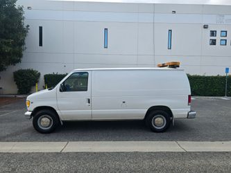 2001 Ford E-350 econoline cargo van 6.8 v10 gasoline  145k milles just smog cold ac clean title one owner reg current located in pomona 9o9236I97o run