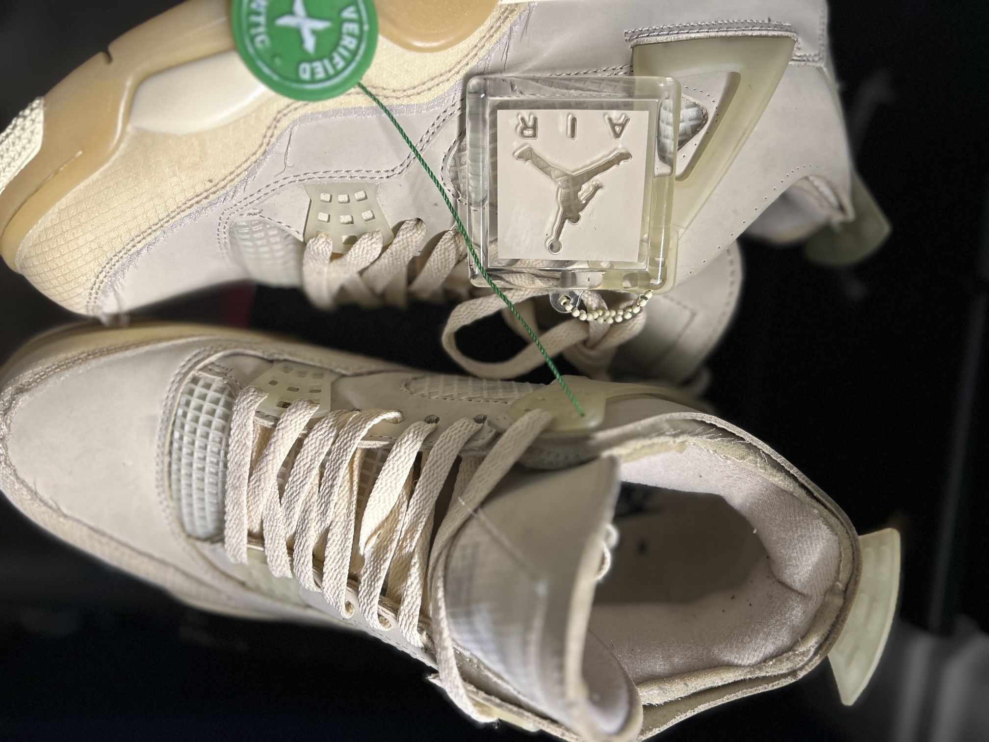 Air Jordan Air Jordan 4 x Off-White SP 'Sail' CV9388-100