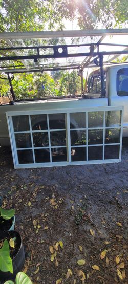 # ventana Corrediza 38 x72